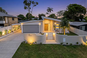 Palacio in Tewantin - Before/After